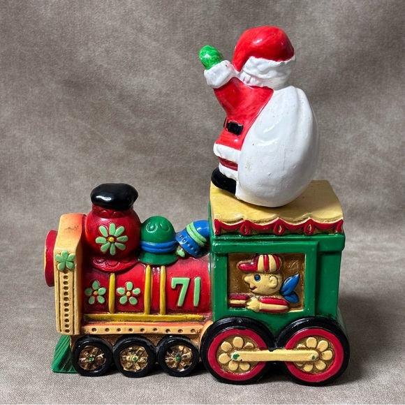 Vintage Ceramic Santa Claus On Train Musical Box - Picture 4 of 5